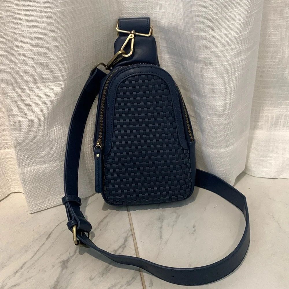 Anthropologie vegan Sling Bag - Picture 2 of 7